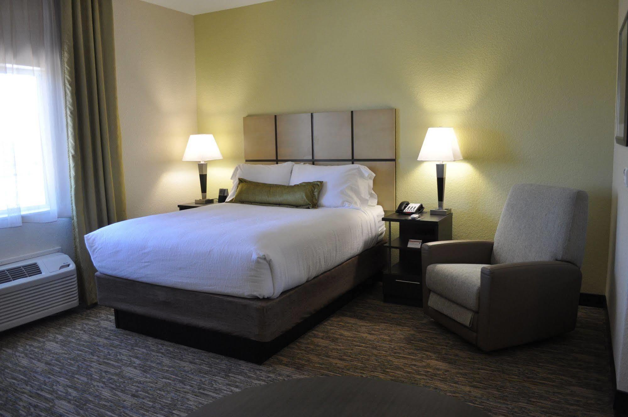 Candlewood Suites Bay City By Ihg Dış mekan fotoğraf