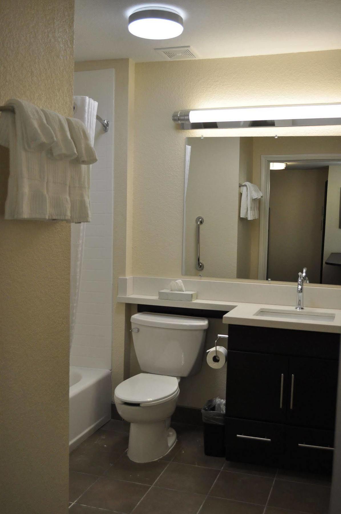 Candlewood Suites Bay City By Ihg Dış mekan fotoğraf
